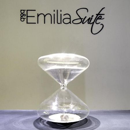 מודנה Emilia Suite Design מראה חיצוני תמונה